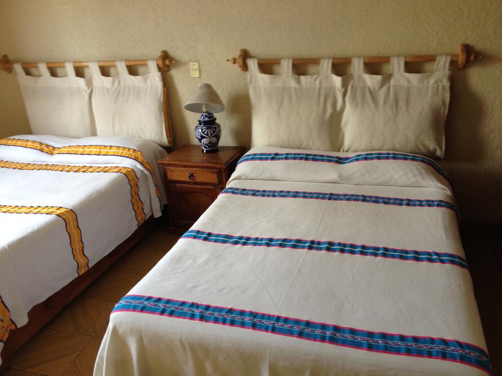 Hostal Casa Castillo Morelia Phòng bức ảnh