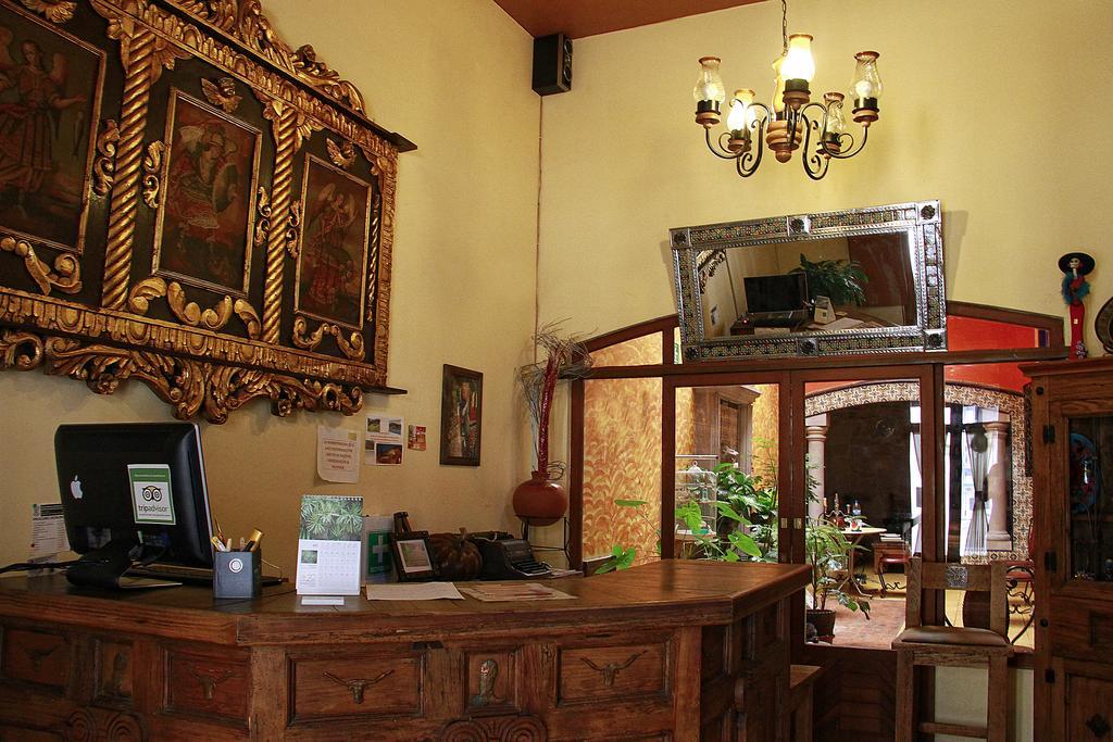 Hostal Casa Castillo Morelia Ngoại thất bức ảnh