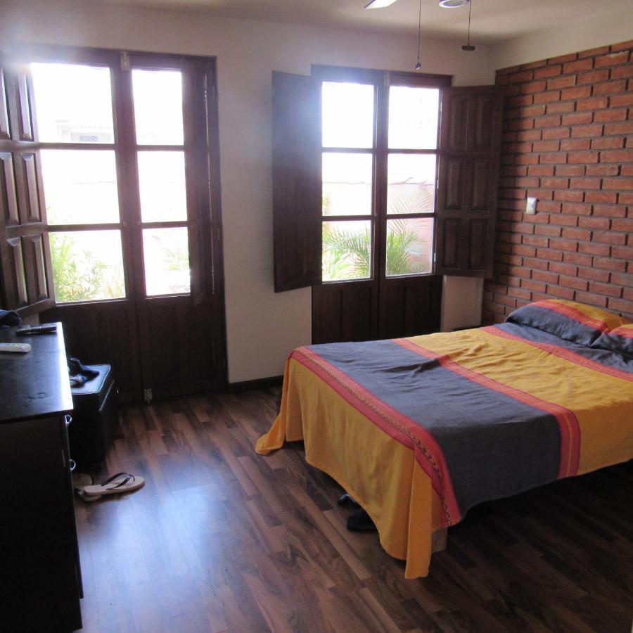 Hostal Casa Castillo Morelia Ngoại thất bức ảnh