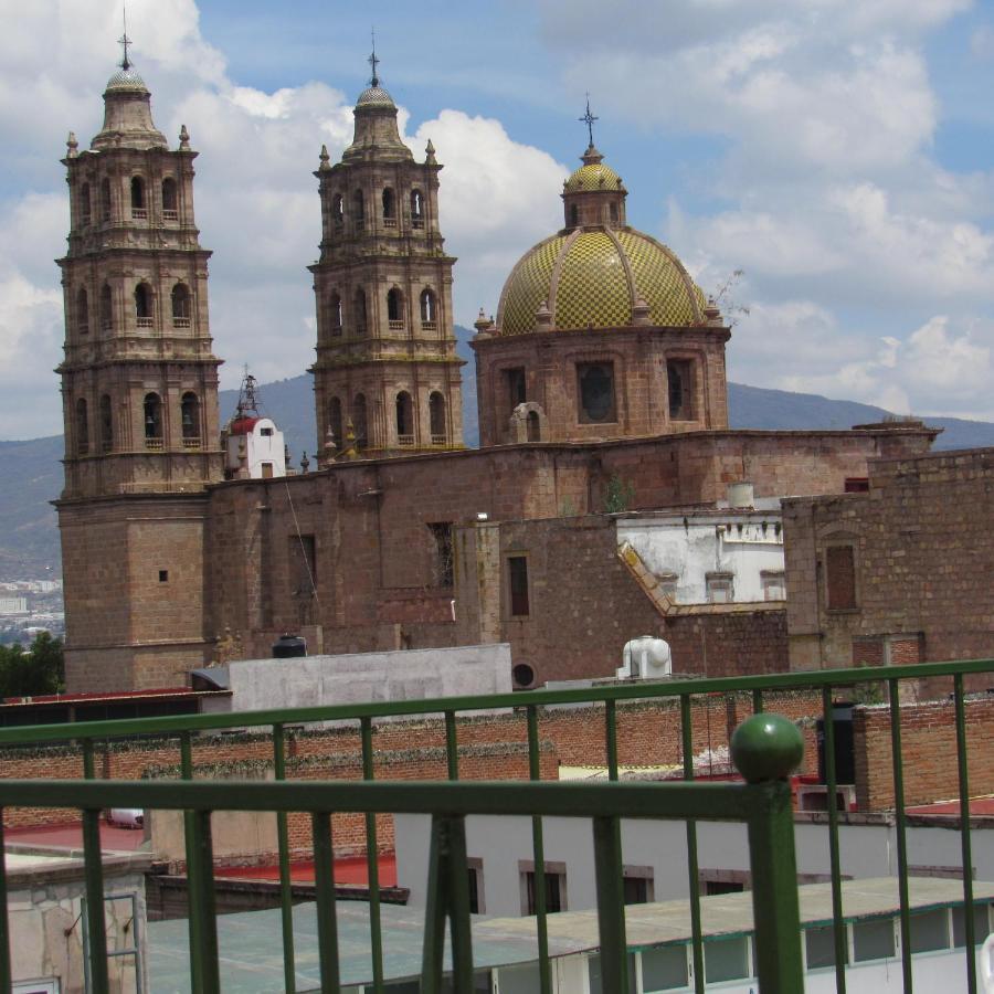 Hostal Casa Castillo Morelia Ngoại thất bức ảnh